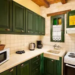 Faidra Villa