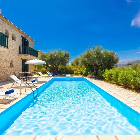 Faidra Villa *